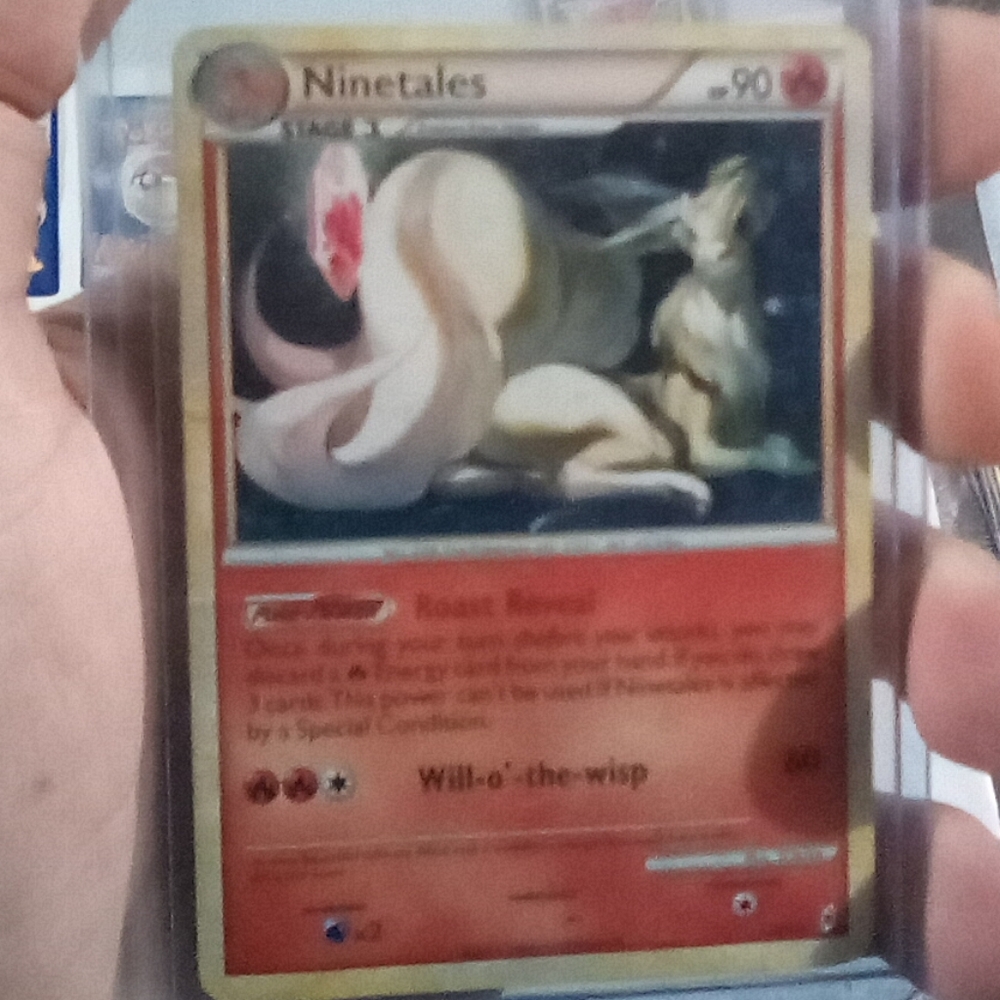 🔥Vulpix and Ninetails Holo Pokemon Card Bundle🔥 - Picture 7 of 8